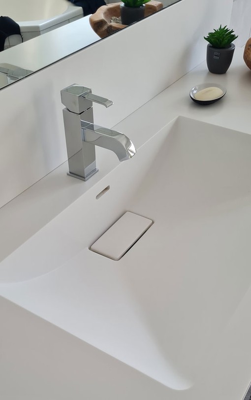 Galeriebild - Waschbecken mit Untertisch weiß 2 Nahaufnahme 2