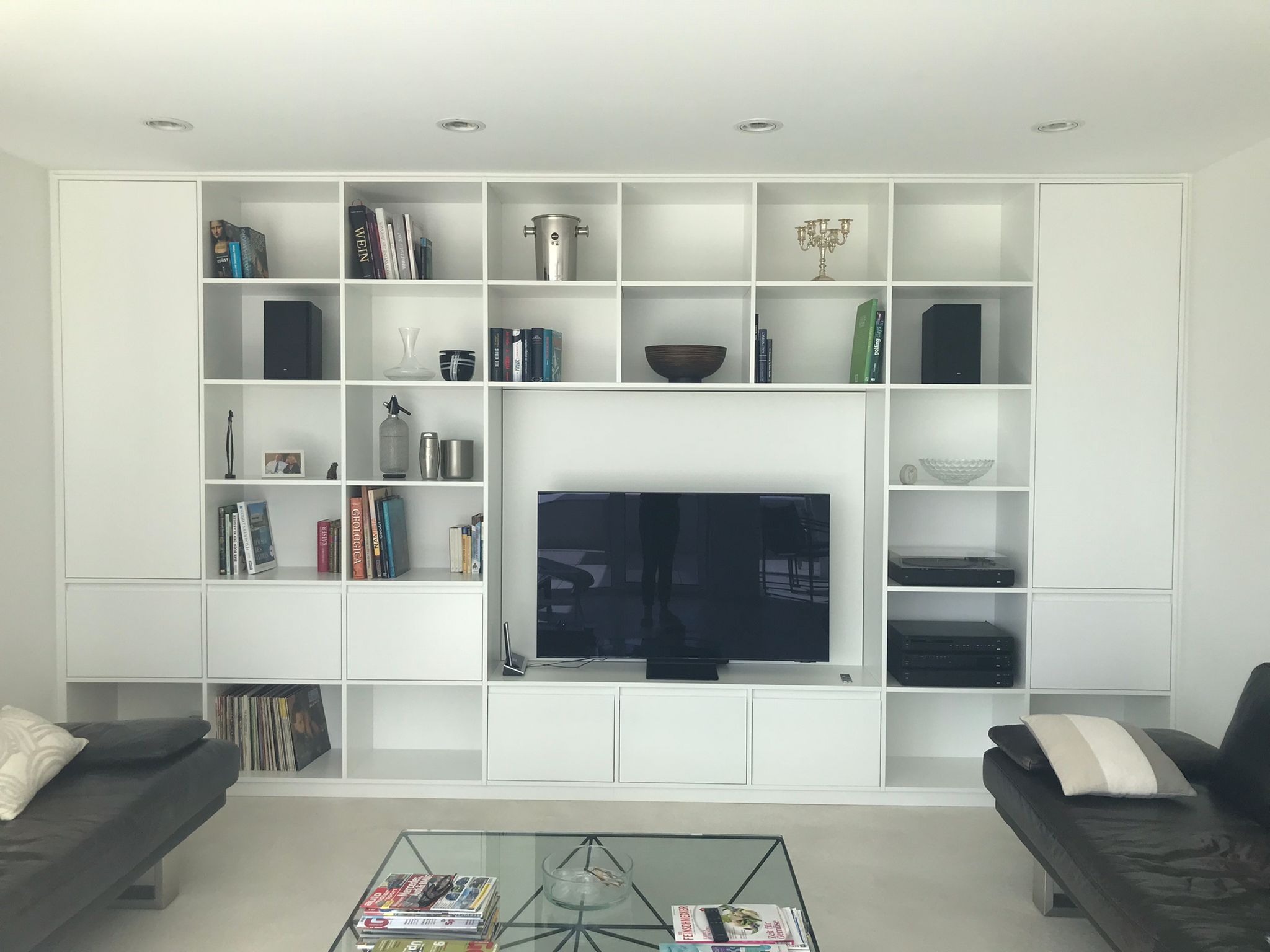 Individueller Wohnzimmerschrank